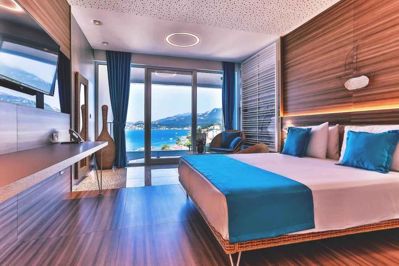 Carine Hotel Kumbor Herceg Novi Exterior foto