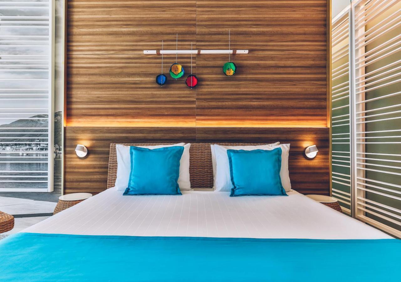 Carine Hotel Kumbor Herceg Novi Exterior foto