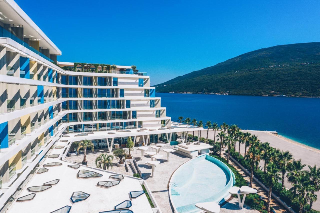 Carine Hotel Kumbor Herceg Novi Exterior foto